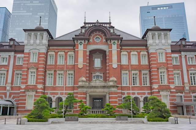 tokyo-station-100th-anniversary-suica-story.jpg